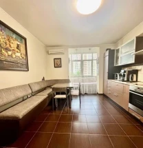 Простора 3к квартира 85кв.м в ЖК Лікоград, Ю.Здановськоіі  54, ВДНГ.