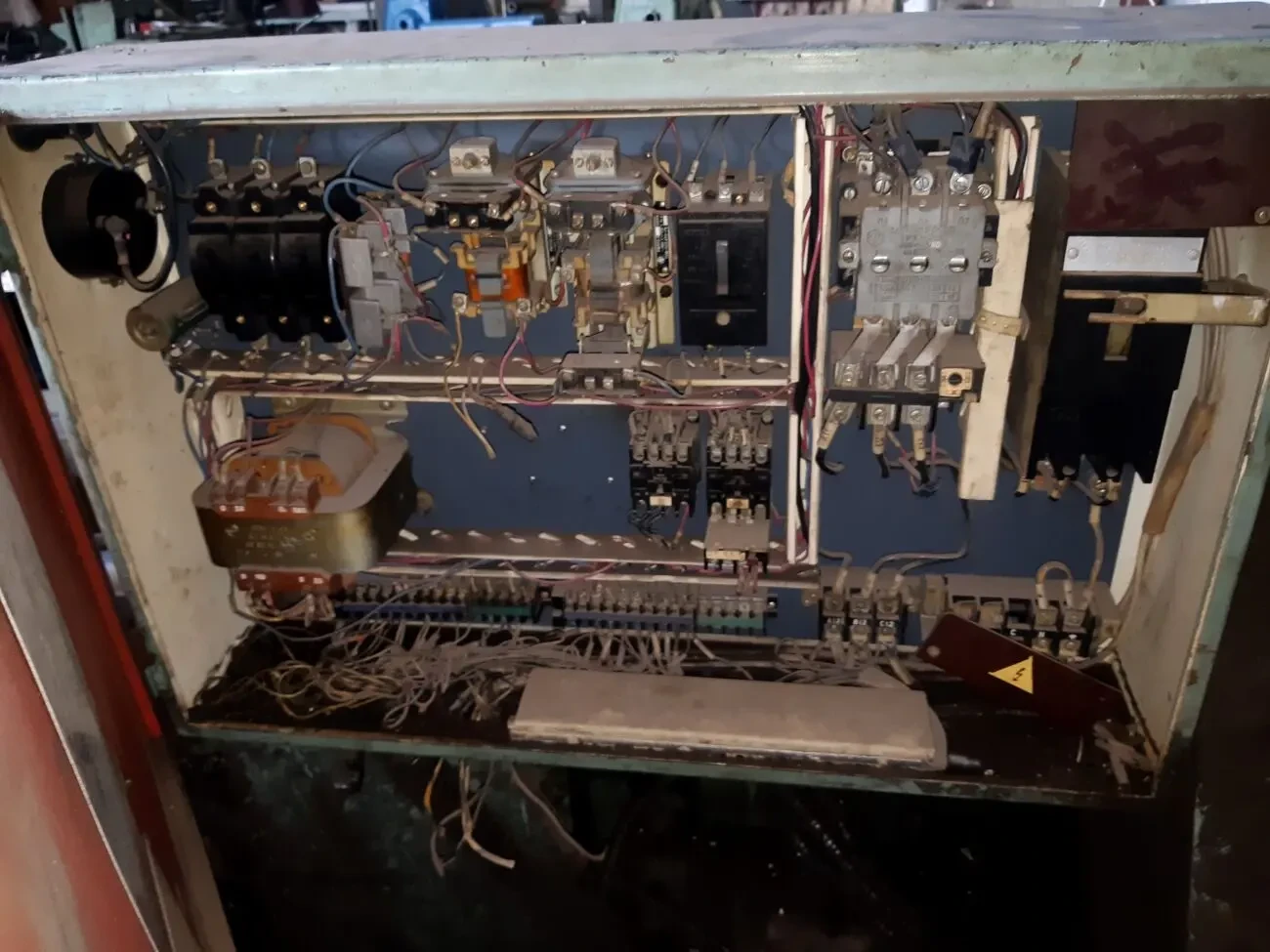 1М63БФ101 Токарно-винторезный станок, РМЦ 3000 мм, ДИП300, 1М63 10