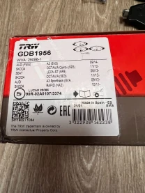 Тормозні колодки дискові TRW GDB1956