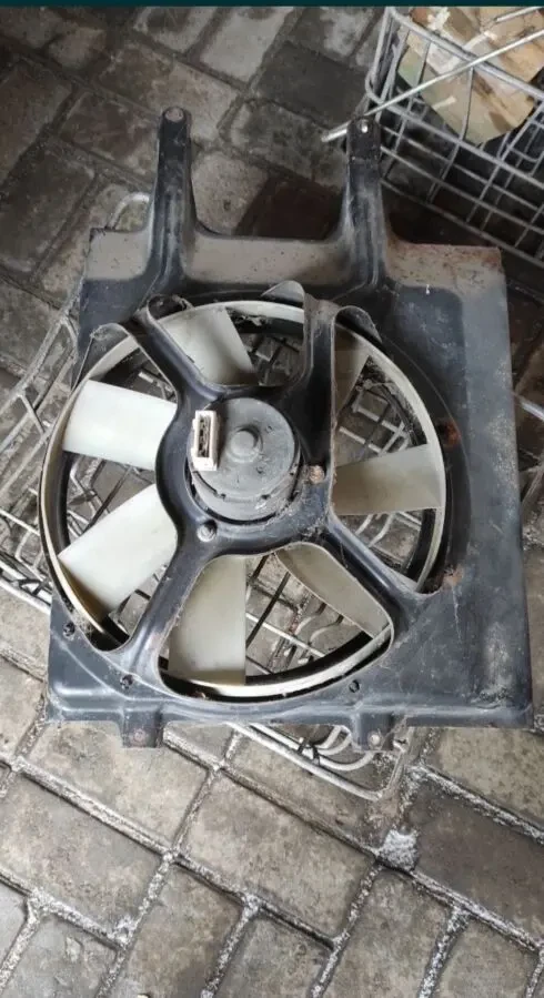 Вентилятор охлаждения двигателя Volkswagen 2