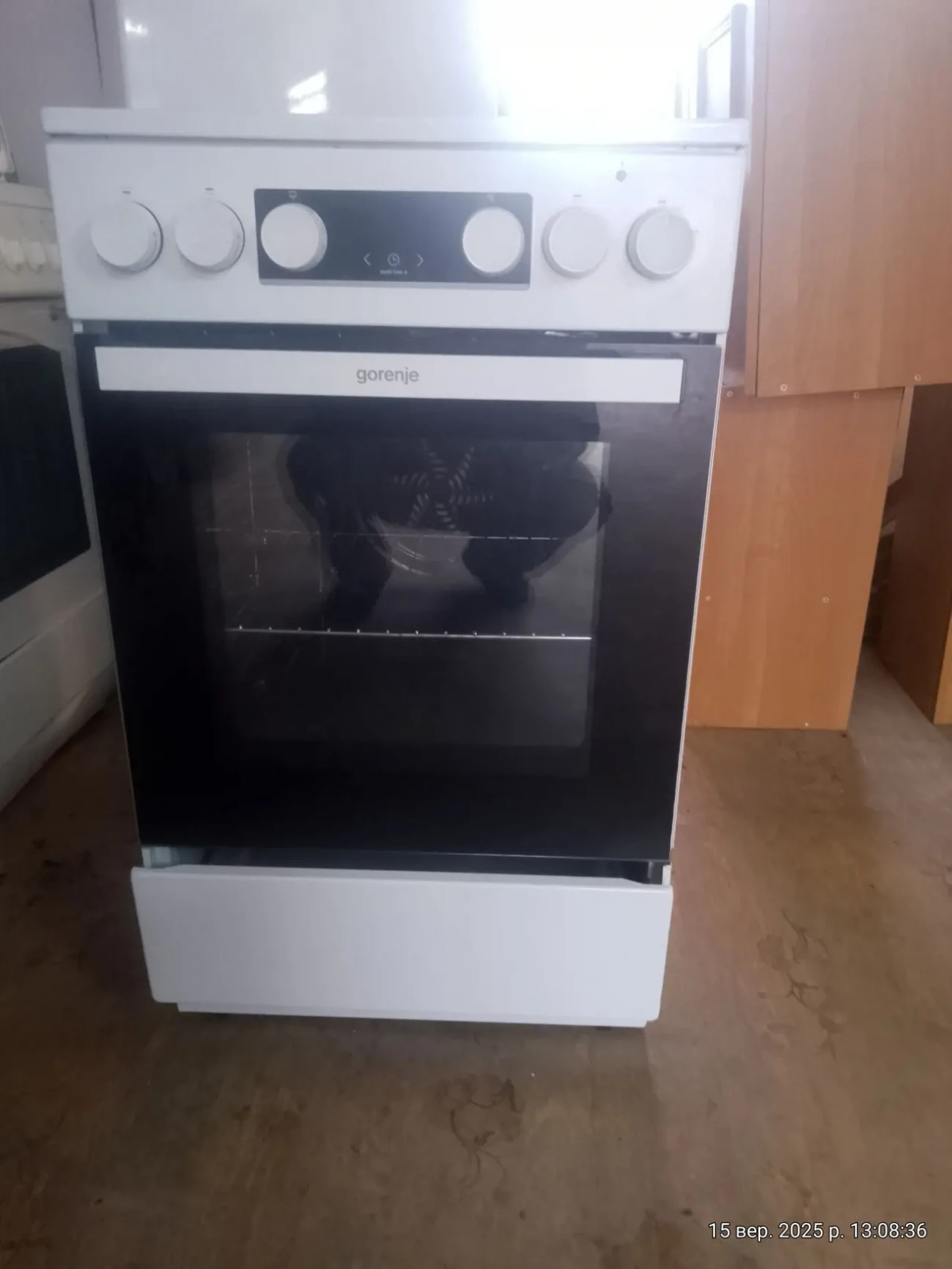 Продам побутову 4