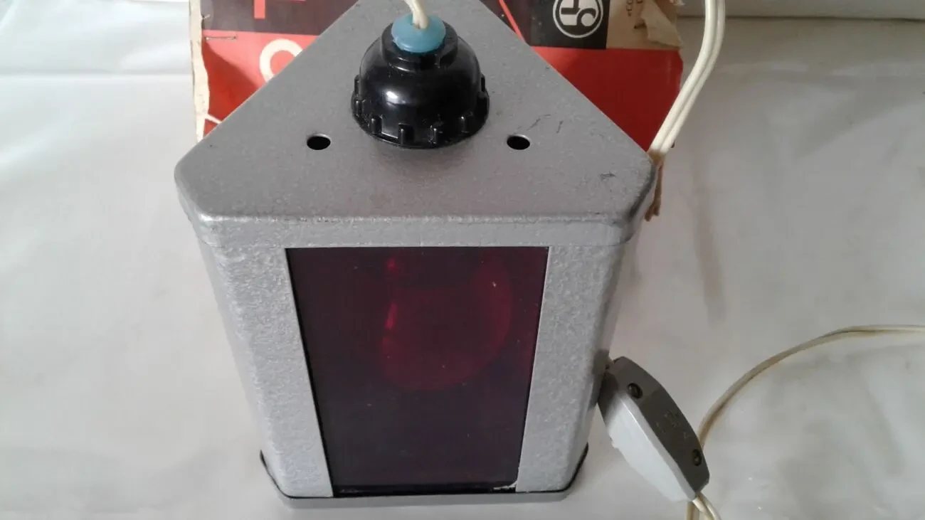 Фонарь для фотопечати, фото фонарь 3