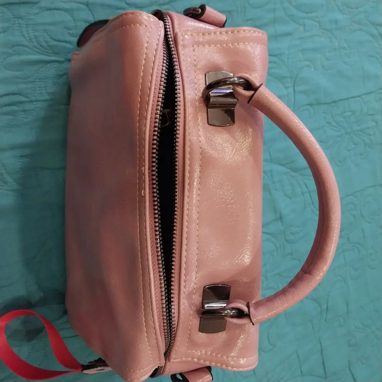 Жіноча сумка саквояж 8