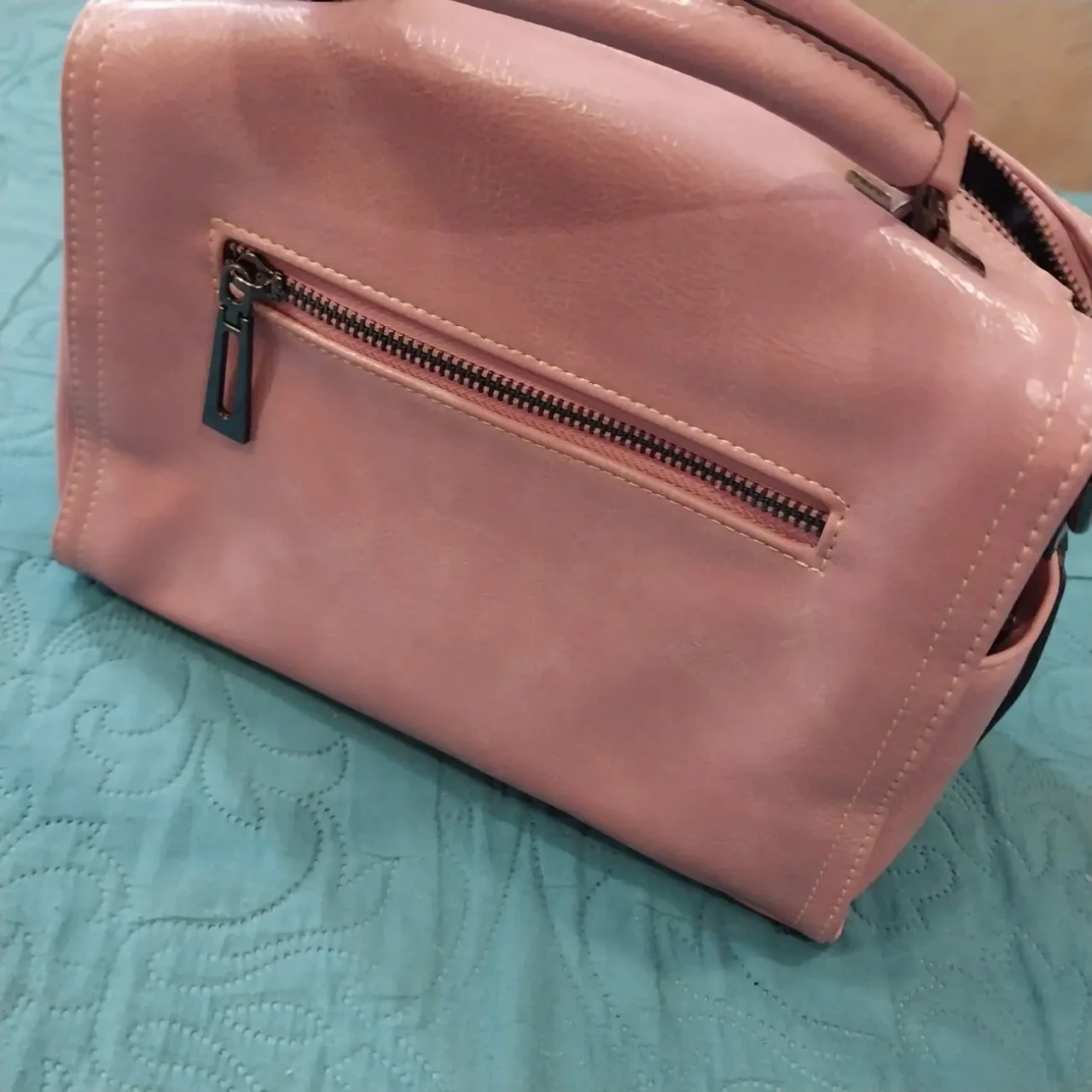 Жіноча сумка саквояж 2