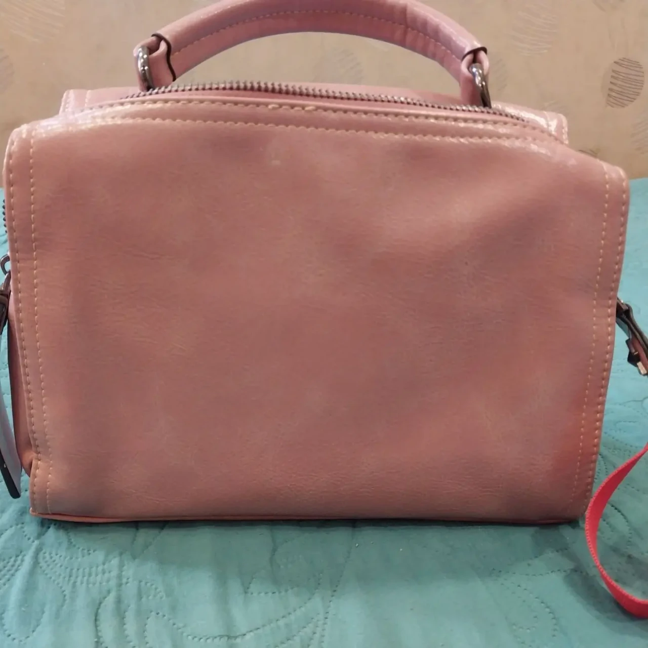 Жіноча сумка саквояж 7