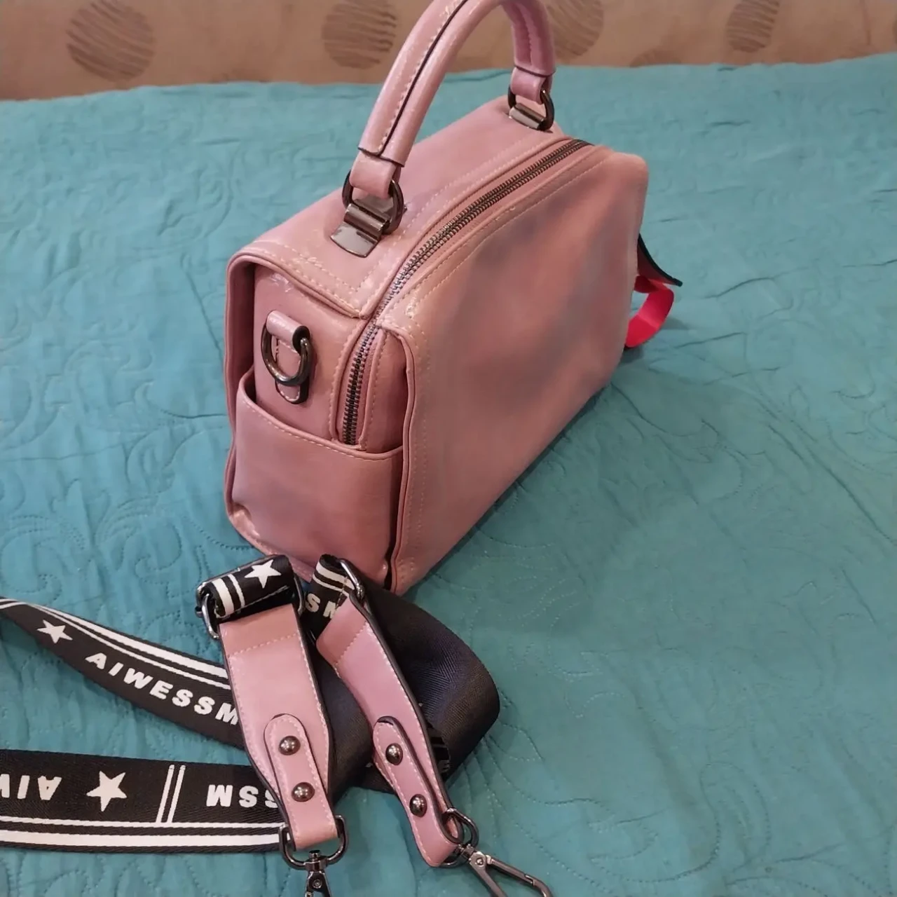 Жіноча сумка саквояж 3