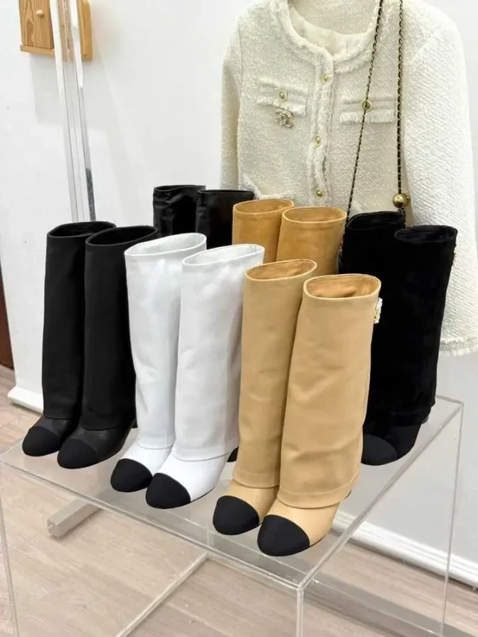 Чоботи Chanel 9