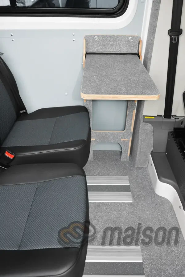 Продам вантажопасажирський Crafter 6