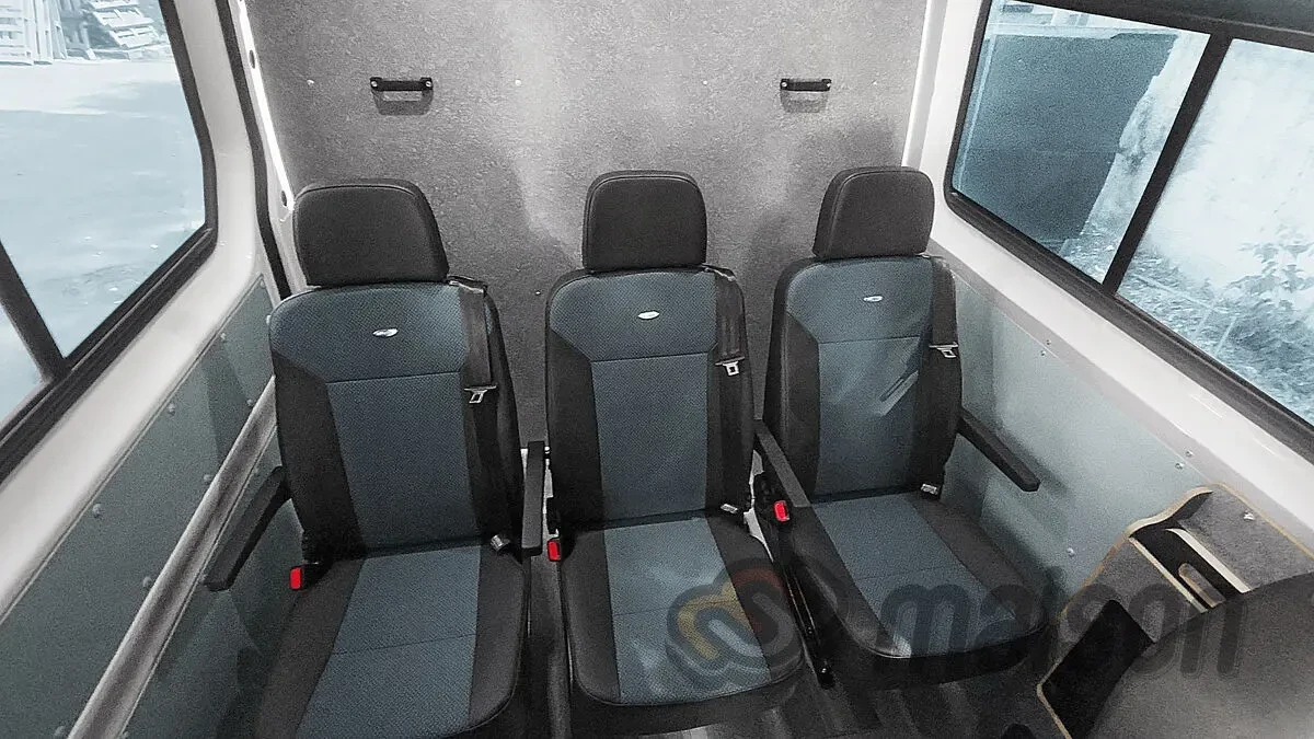 Продам вантажопасажирський Crafter 7