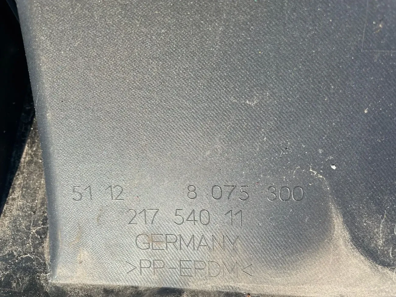 BMW 8 G16 Gran Coupe Задний бампер 51128075300 51128078567 7