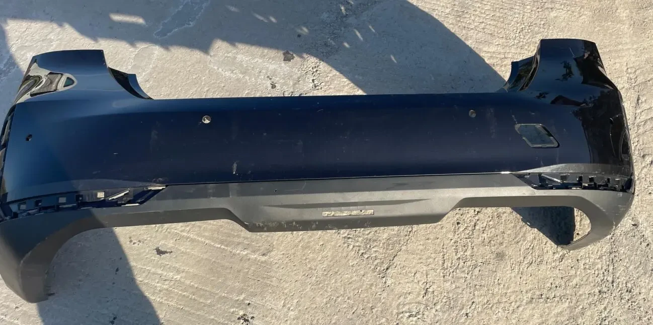 BMW 5 G60 Sedan Бампер задний 51125A5A713 51125A011B8