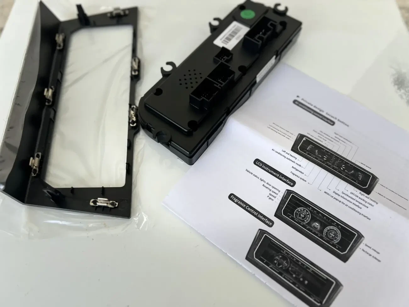 Volkswagen Passat  B8 Автоматична сенсорна панель LCD  клімату 8