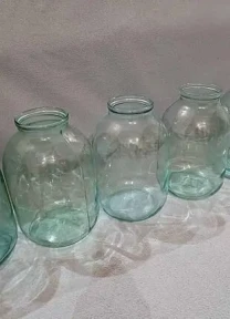 Продам банки 3 літри в наявності 50 штук  ціна 30 грн. Локація Немирі