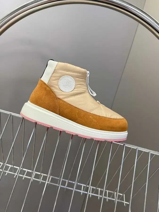 Черевики Canada Goose 8