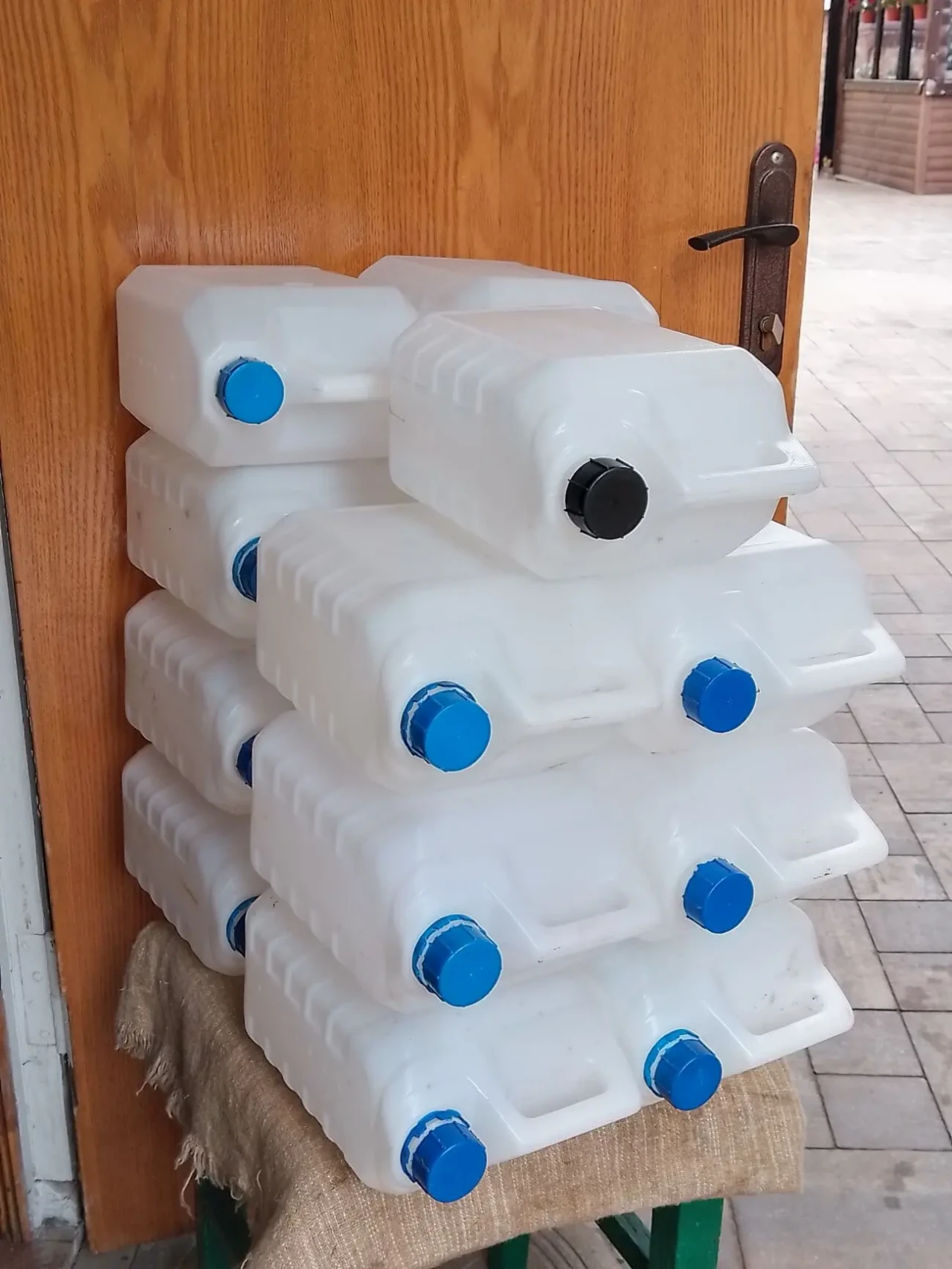 Каністри харчові 5л. пластик