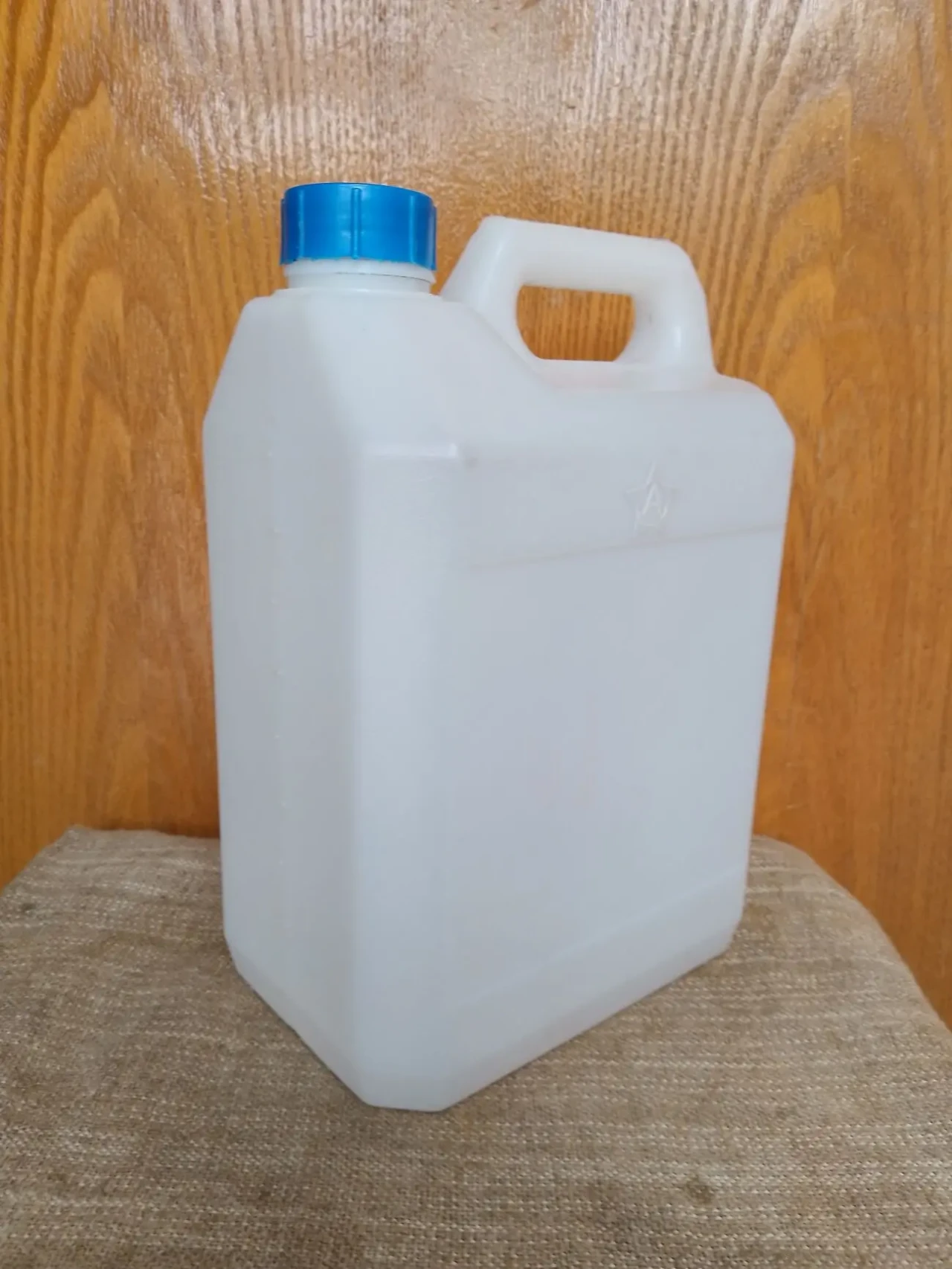 Каністри харчові 5л. пластик 5