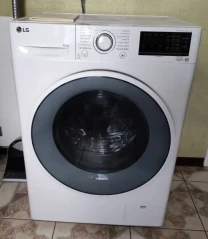 Пральна машина LG