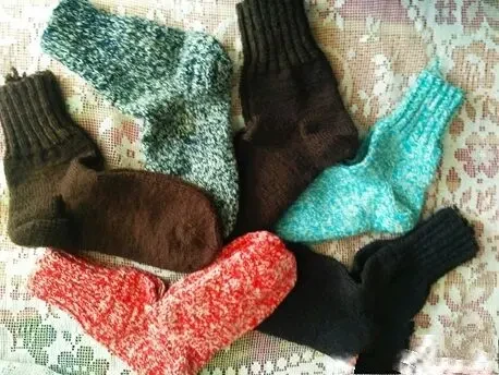 Теплі шкарпетки ручної в'язки різних кольорів Висока якість матеріалі 9