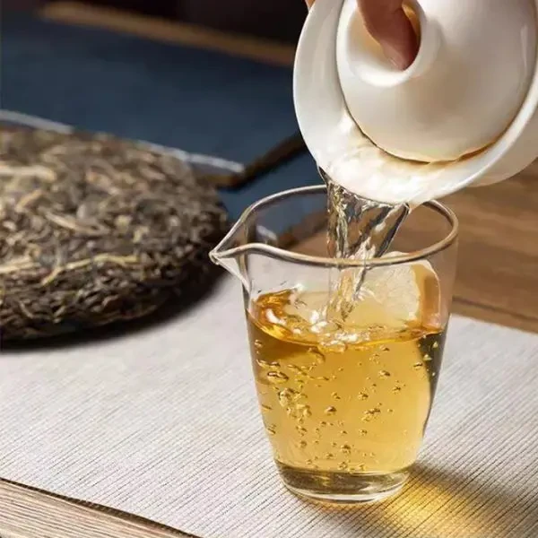 Шен пуер 357г 2022року Імператорська печатка Іваку Ісама від Ботанік 6