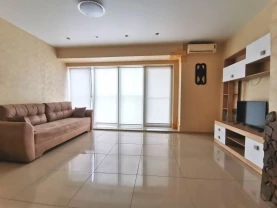 Продам видовую 1 ком/кв низ пр.Поля/ Центр/ Реальная