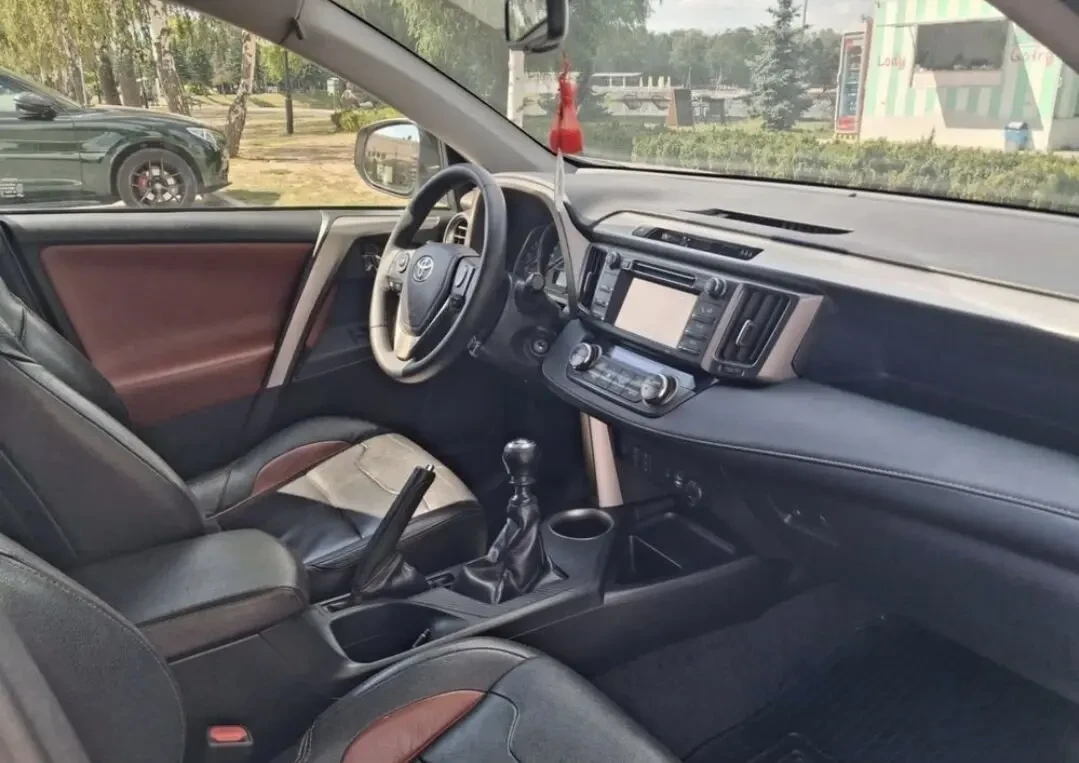 Toyota Rav 4 Авто з Європи 9