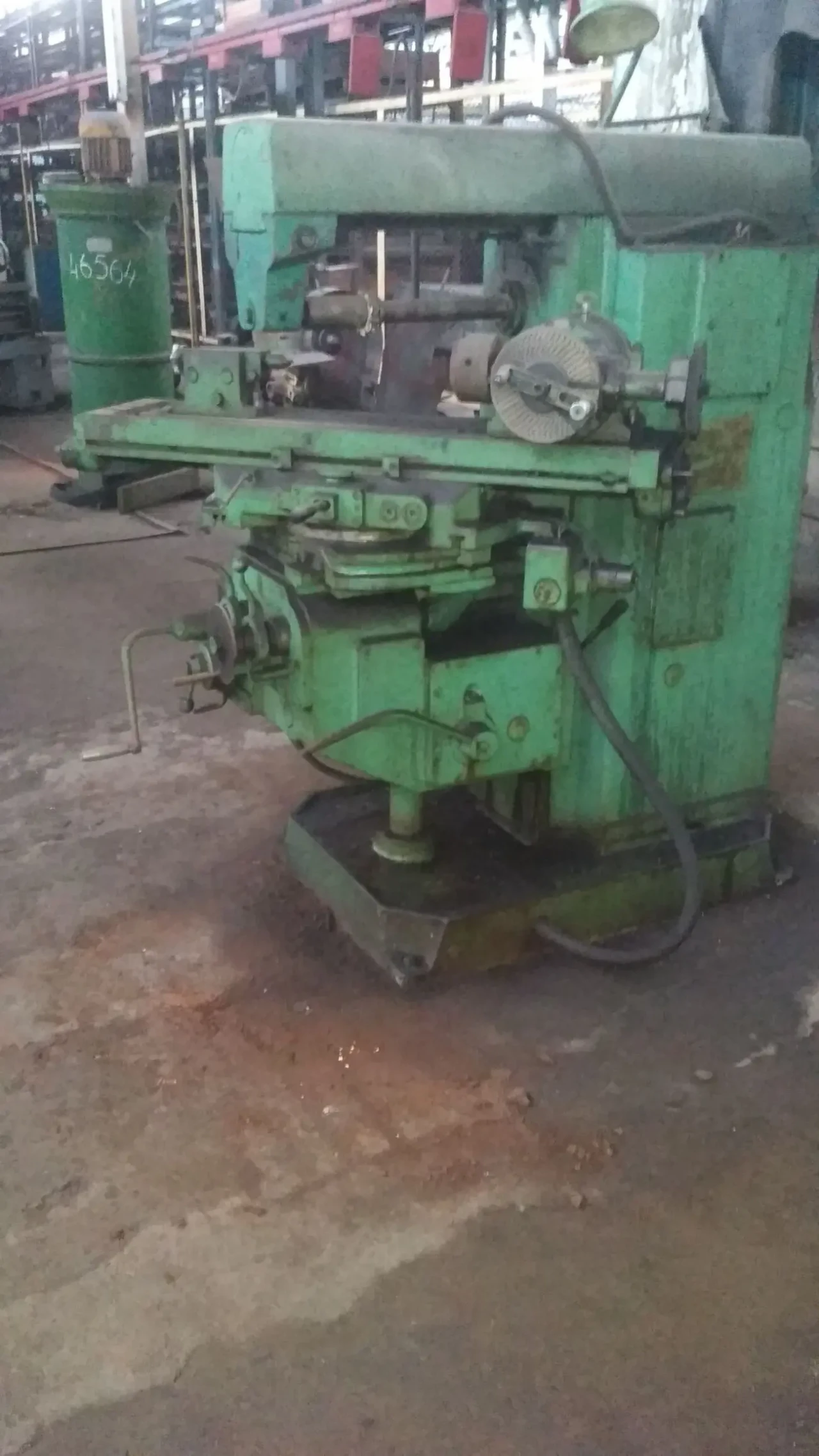 Горизонтально фрезерный станок 6Р81