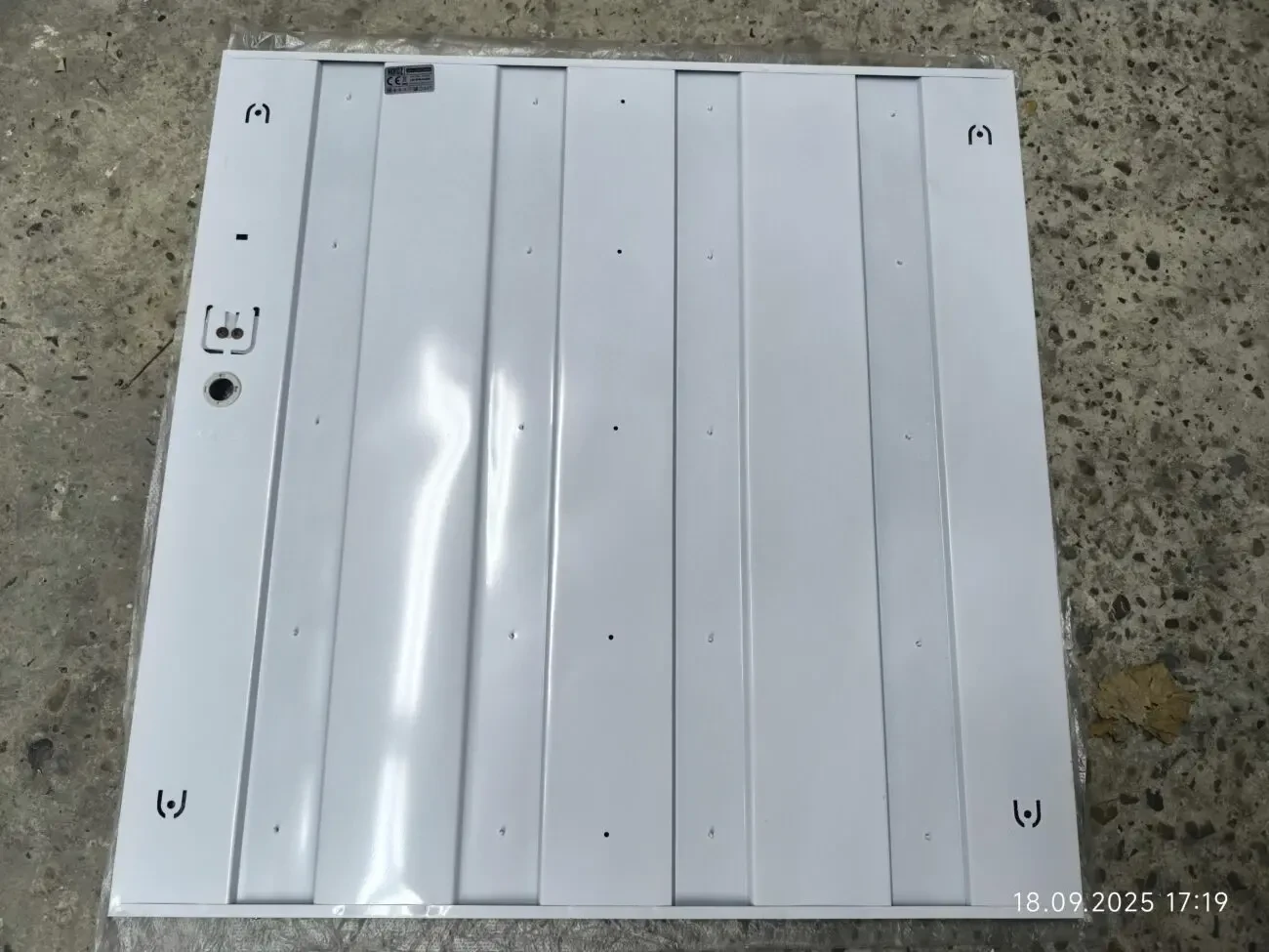 Світильники, лед світильники, лампи люмінесцентні 9