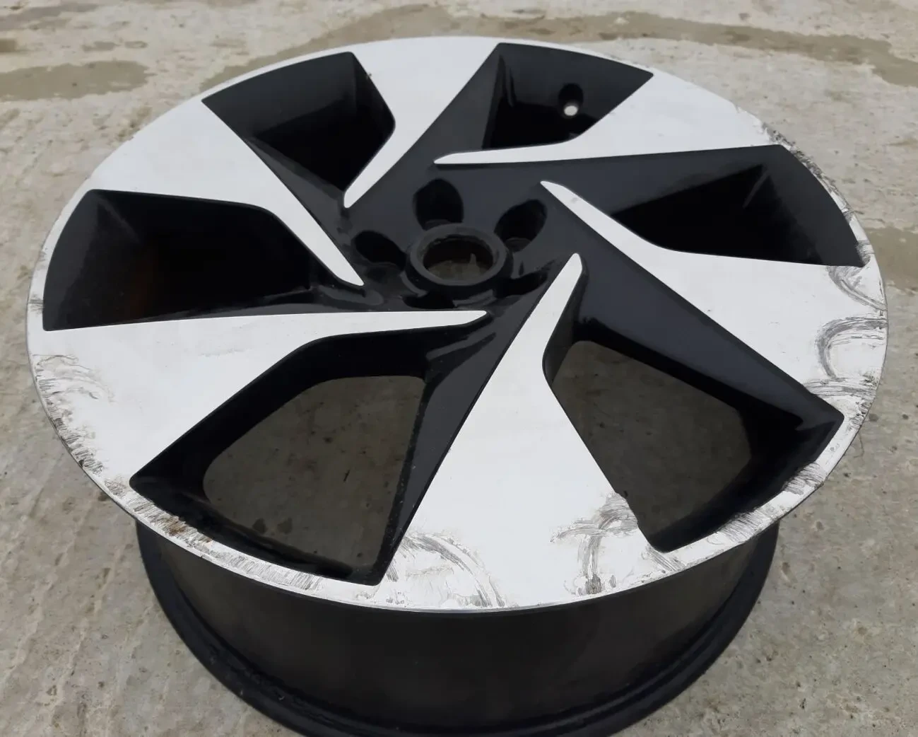 Jaguar I-Pace X590 Диск T4K2254 Style 6007 R20 J9D3-BC-SS J9D3-HS-GDG 5