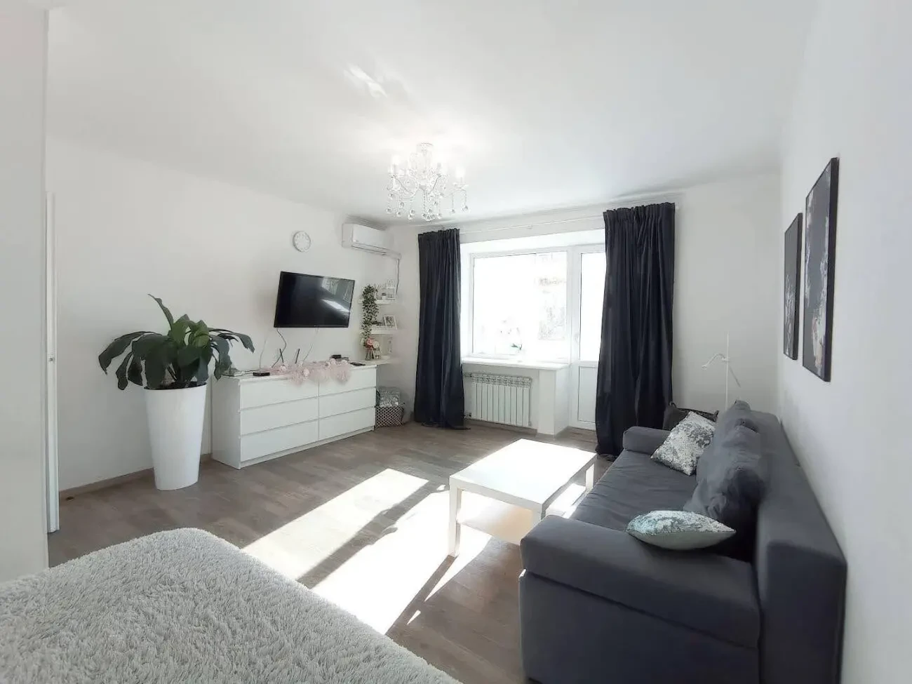 Чудовасвітла простора квартира біля Сіті-центру 3