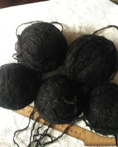 Шапка шарф пряжа нитки пушистые мохер 25 %, черный цвет