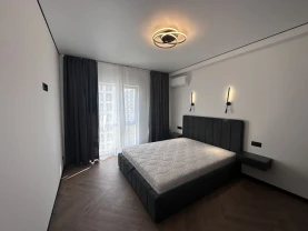 Від власника 2-кімнатна з преміум ремонтом Нова Англія