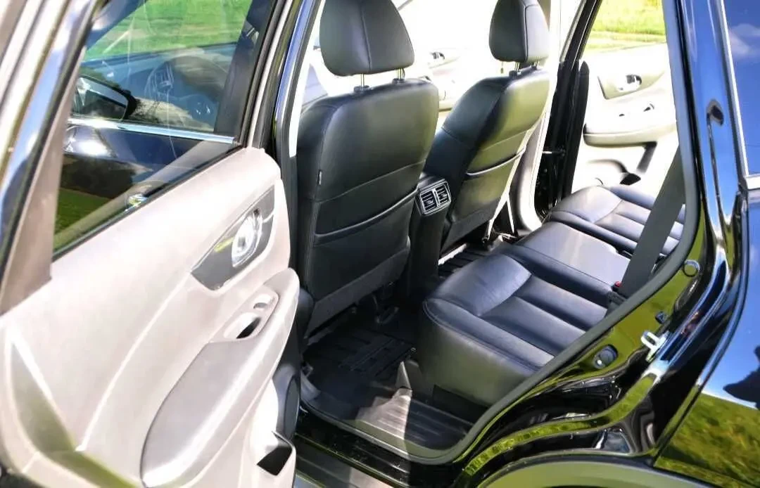 Nissan X-Trail 2.0 dCi Tekna Xtronic 4WD 9