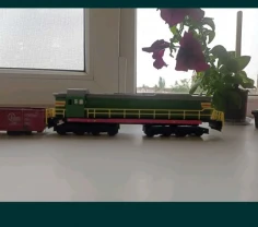 игрушка детская локомотив чмэ 3