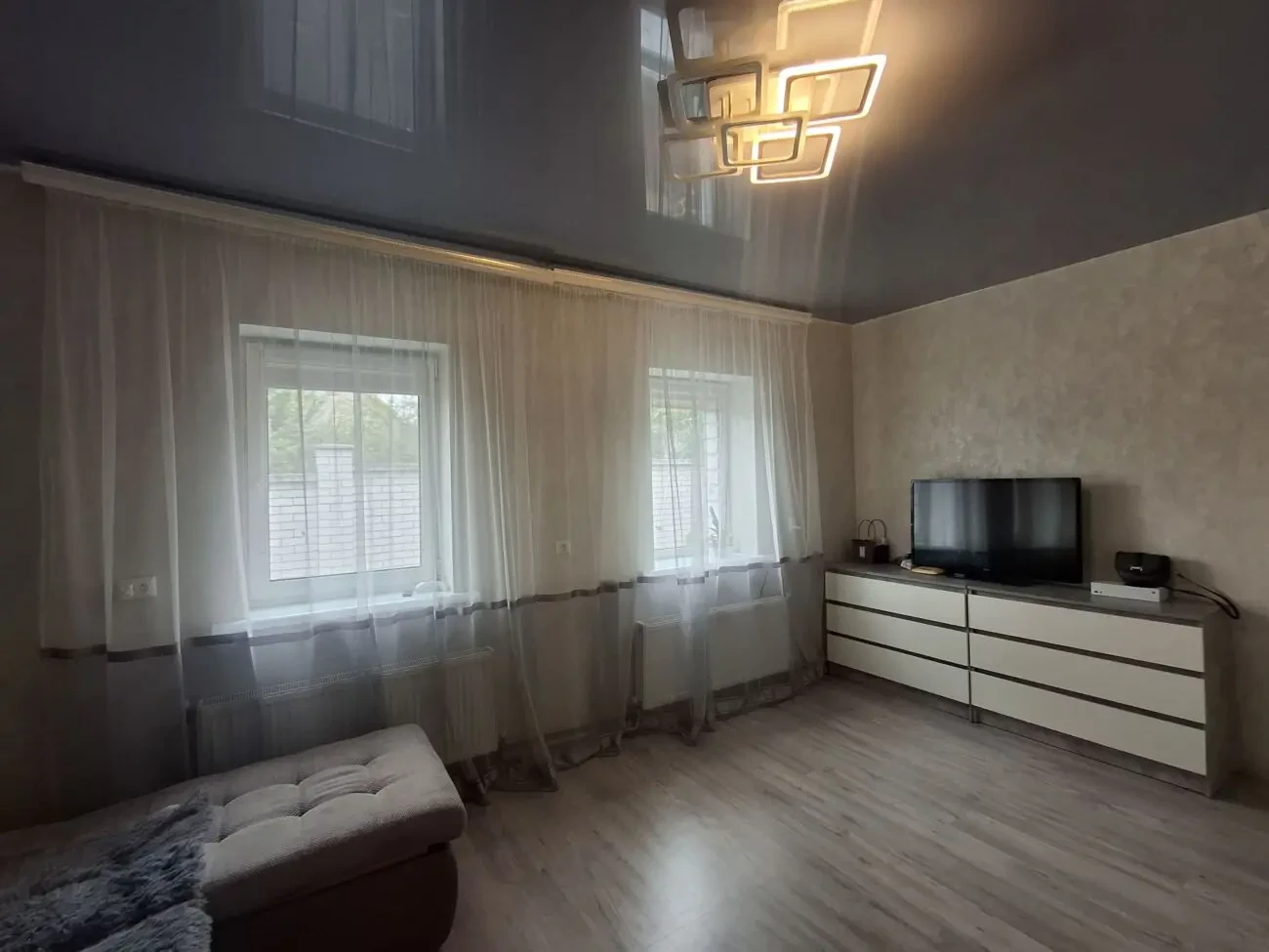 Продам дом Район Украины (Черёмушки) 6