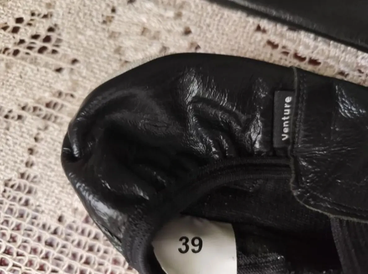 Чешки черные кожаные 39 размер 4