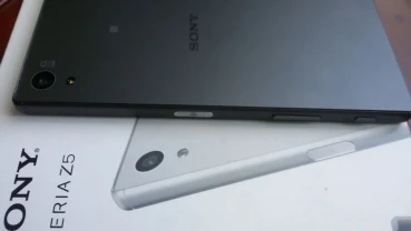 Мобильный телефон смартфон SONY EXPERIA Z5 6683 Dual graphite black