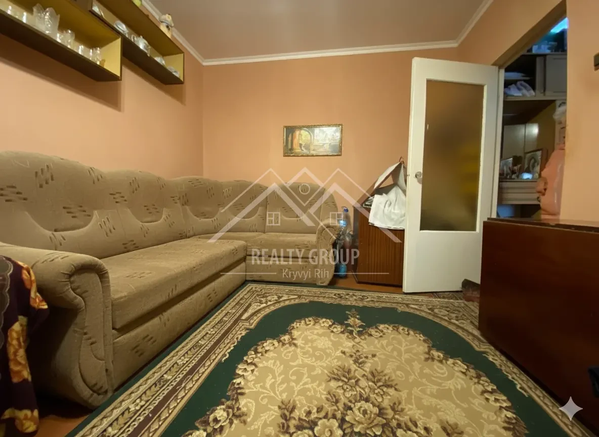 Продаж 2-кімнатної квартири покращеного планування, район Вечірній