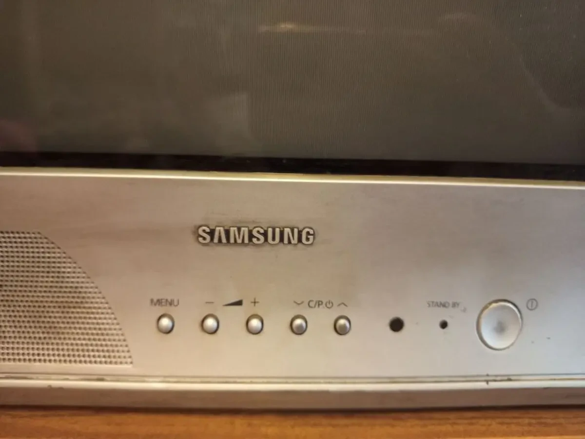 Телевизор Samsung 5