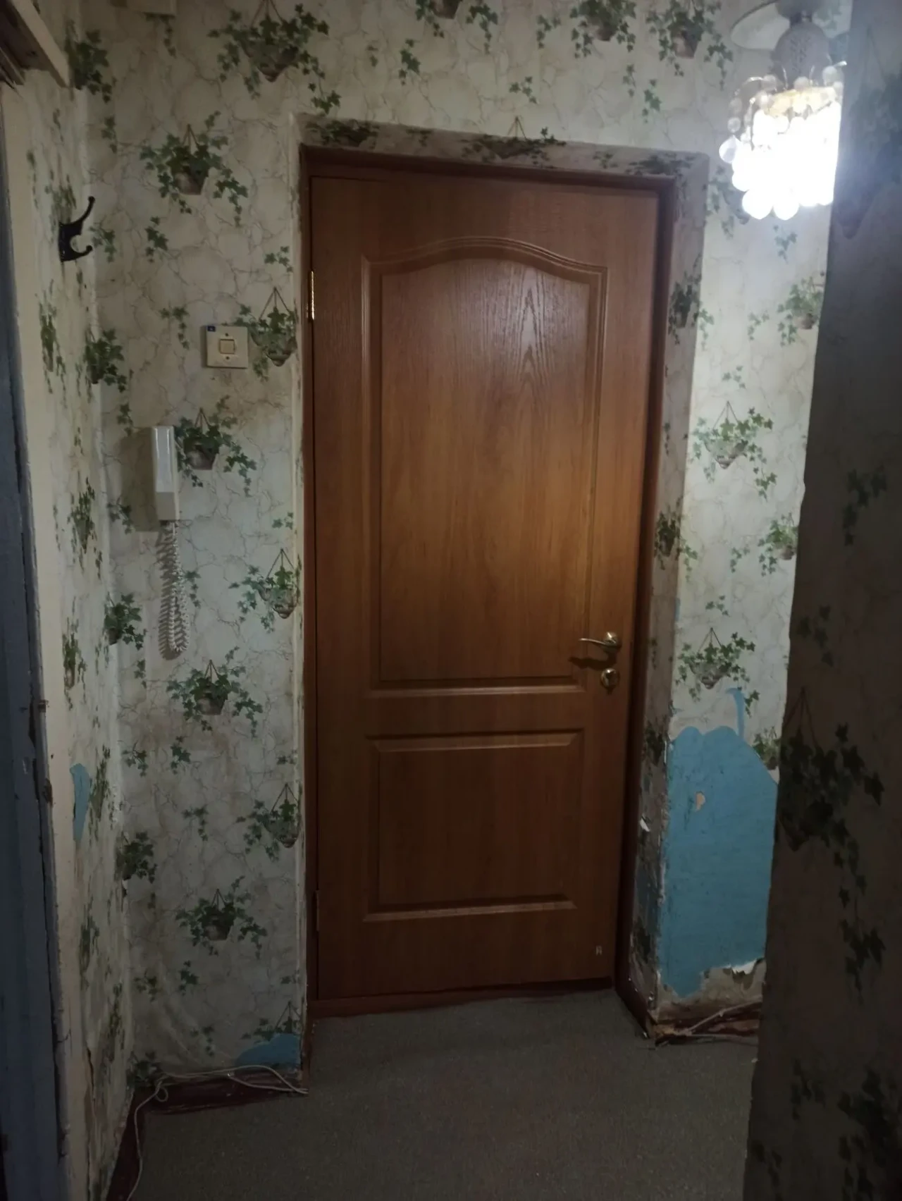 Продам 1 к. кв під ремонт 3