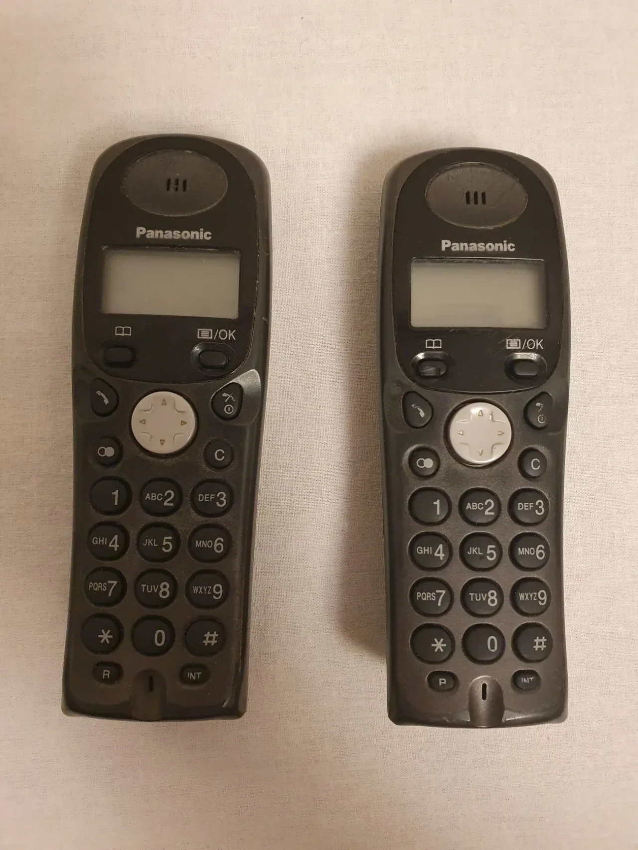 радиотелефон PANASONIC KX-TG1107UA (с двумя трубками) 4