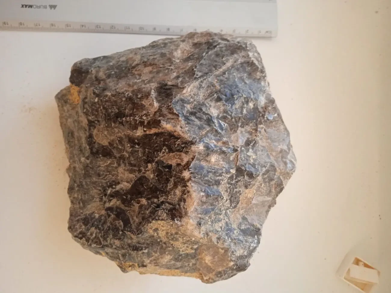 Волинський кварц morion 4