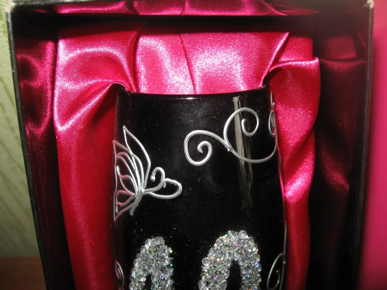 Подарунковий фужер на 40 років для жіночки-вамп 2