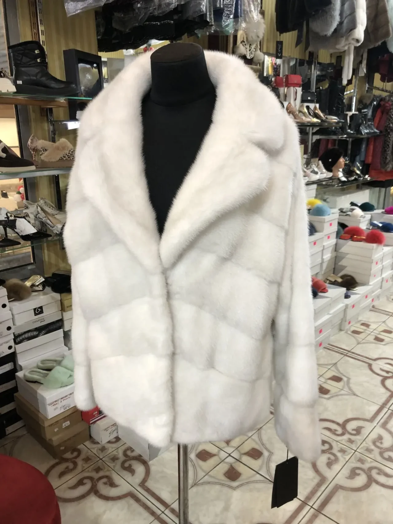 Шуба норкова біла,люкс