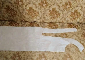 Фартук одноразовый 70 на 120 см полиэтилен белый гофриванный 100 штук