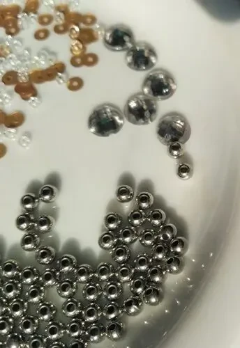 Набор ассорти бисер, пайетки, камни, шарики 3