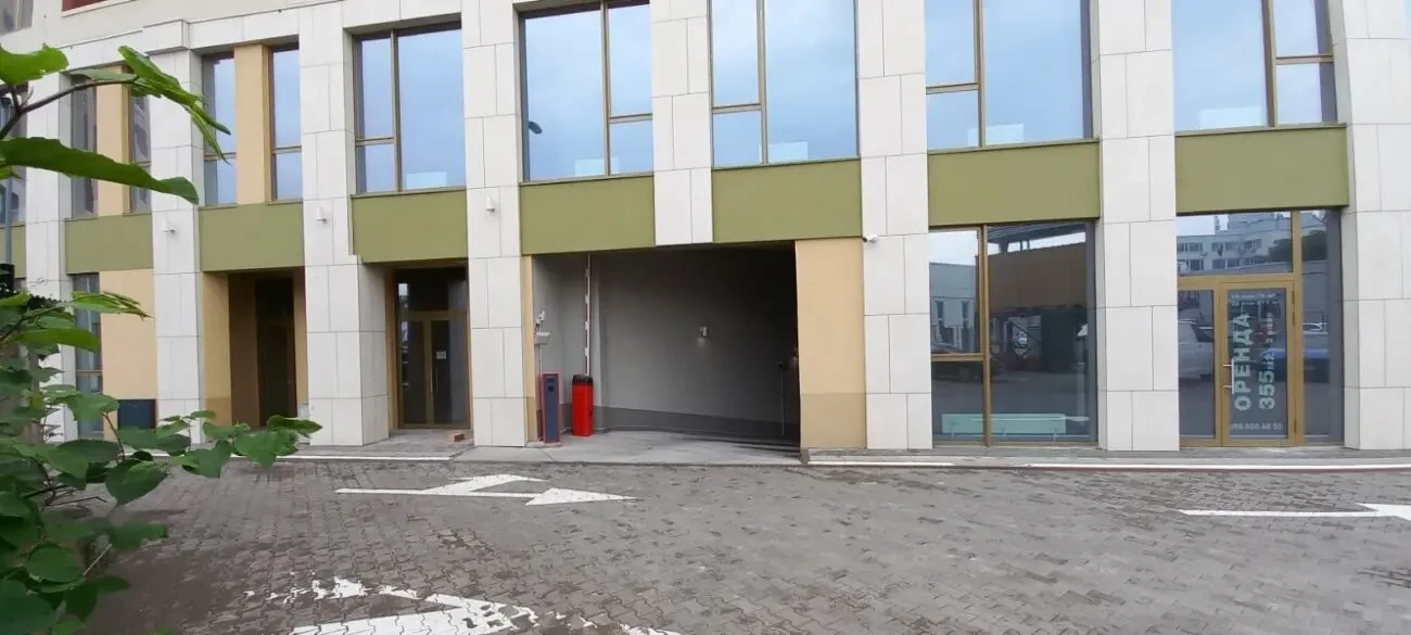 ЗДАМ  парко-місце 13 м2 пр-т Берестейський (Перемоги), 67