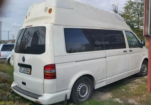 Volkswagen Transporter Т 5 на базе скорой помощи