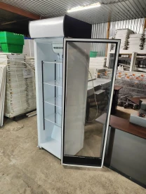 Холодильна шафа вітрина, холодильна шафа, холодильник
