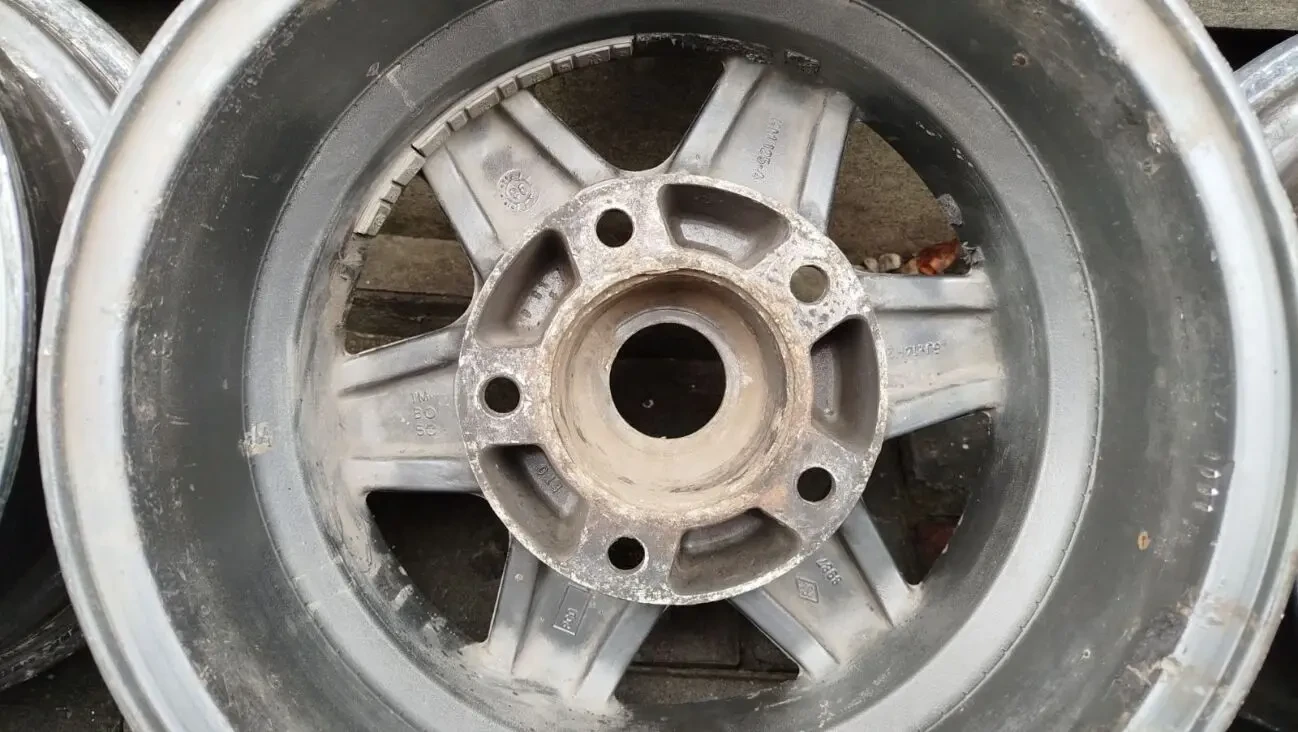 Диски 14 литые Газ Волга 7