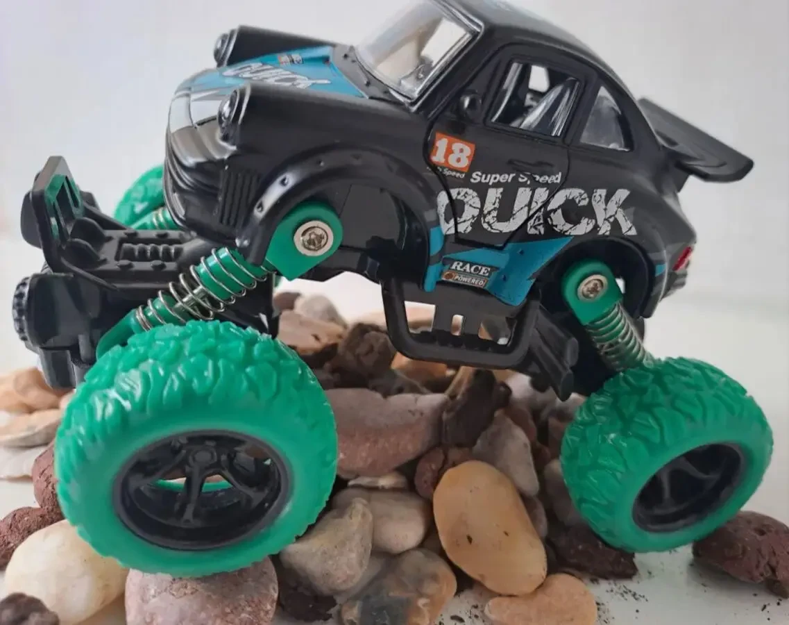 Дитячий автомобіль 2